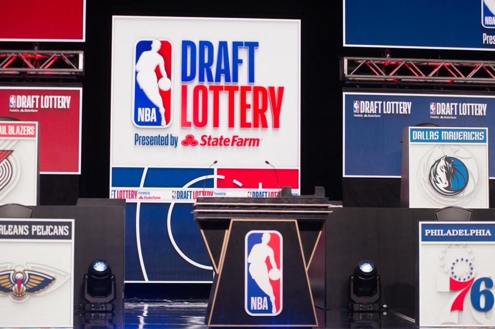 NBA OBJAVILA RAT "TENKOVANJU" - KLUBOVI U PANICI ZBOG NOVIH PRAVILA! Sprema se revolucija koja menja ligu iz korena: Više nema namernog gubljenja mečeva!

