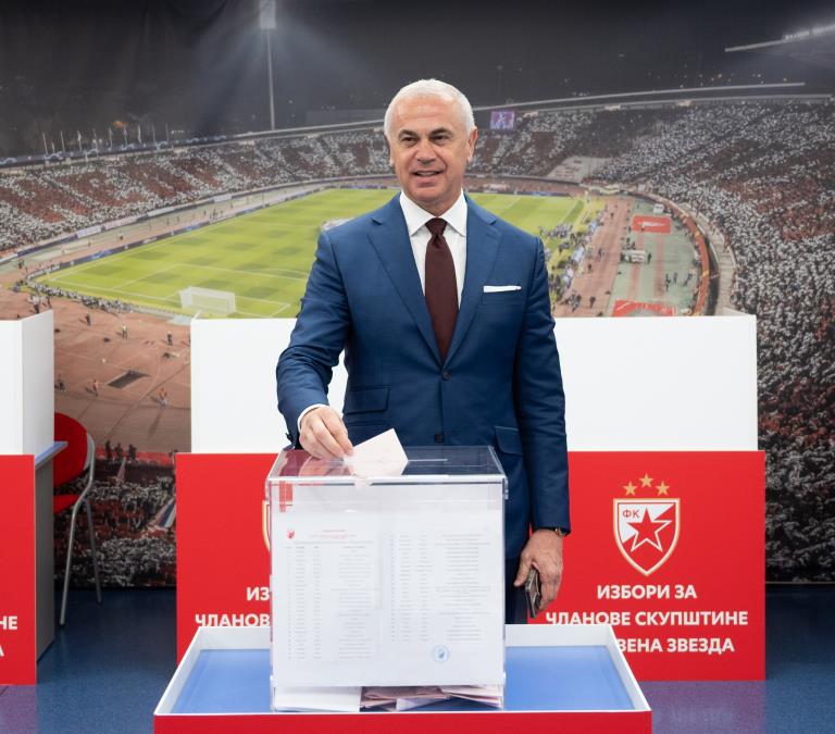 TERZIĆ POHVALIO PARTIZAN I GROBARE: Čuo sam se sa Mijatovićem, navijači su prepoznali njegovu energiju...