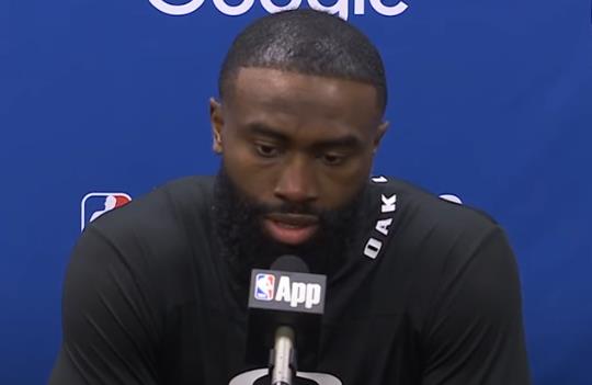 NBA LIGA UDARILA PO DŽEPU SUPERSTARA BOSTONA: Opleo po sudijama u prenosu uživo, pa dobio žestoku kaznu! 