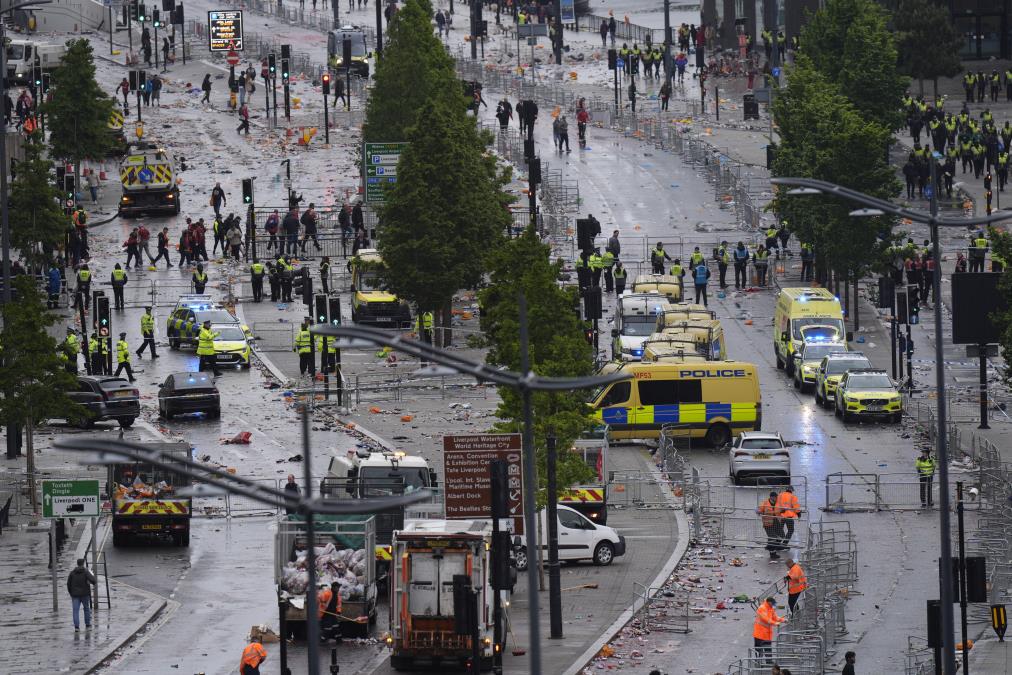 GAZIO NAVIJAČE LIVERPULA, PA OSUĐEN: Povredio 134 osobe, provešće u zatvoru 21 godinu i šest meseci