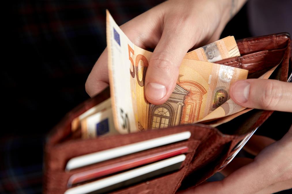 Našao novčanik s 15.000 evra pa uradio nešto što niko nije očekivao: Svi bruje o potezu ovog čoveka