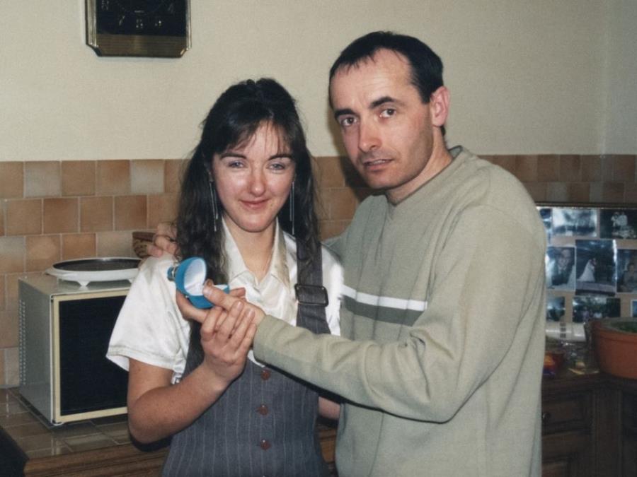 "Gorane, beži koliko te noge nose!" Srpkinja sastavila predbračni ugovor od 23 tačke: Ne sme preko 85 kg, seks svaki drugi dan, a zahtev broj 14 je najluđi