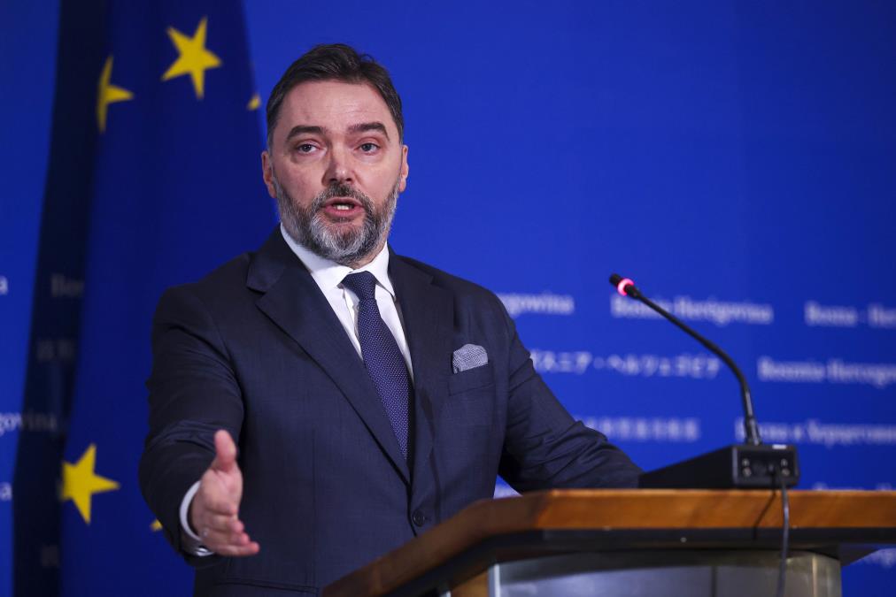 KOŠARAC ZBOG ŠMITA OTKAZAO DOLAZAK U MOSTAR Zamenik predsedavajuće Saveta ministara BiH ne učestvuje na otvaranju Međunarodnog sajma privrede (FOTO)