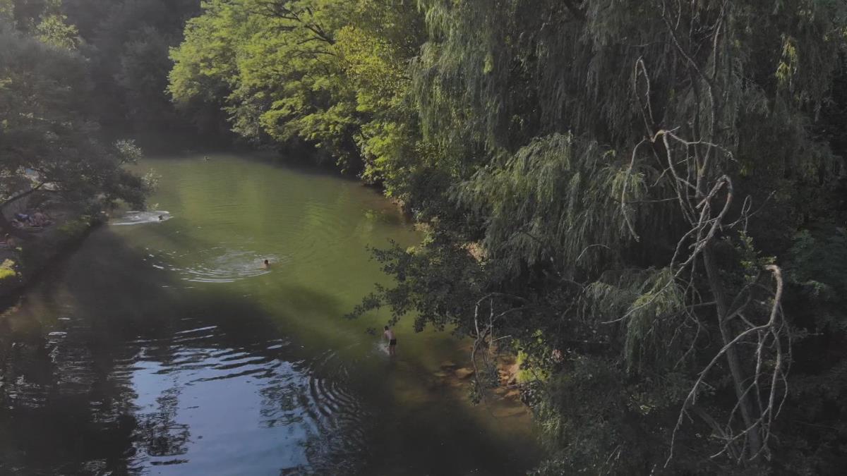 INSPEKCIJA PROVERILA NAVODE O ZAGAĐENJU VELIKOG RZAVA: Voda bistra, nisu uočeni znaci zagađenja