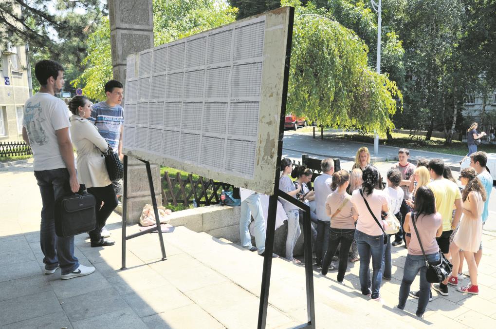 Sutra stiže odluka koja menja sve: Osmaci saznaju u koju srednju školu su upisani