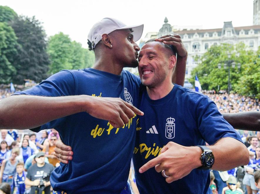 santi.jpg?ts=2025-07-11T10:05:21