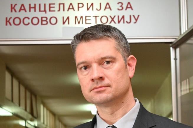 STAVILI MU LISICE NA RUKE KAO KRIMINALCU, NISU MU DALI DA ZOVE PORODICU: Petković izneo najnovije detalje hapšenja Igora Popovića od strane Kurtijeve policije
