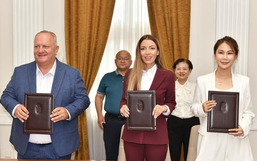 NOVA INVESTICIJA U SRBIJI! Posao za 2.800 LJUDI, u narednih 5 godina uložiće 950 miliona evra: Ministarka Mesarović potpisala ugovor sa kompanijom MINTH