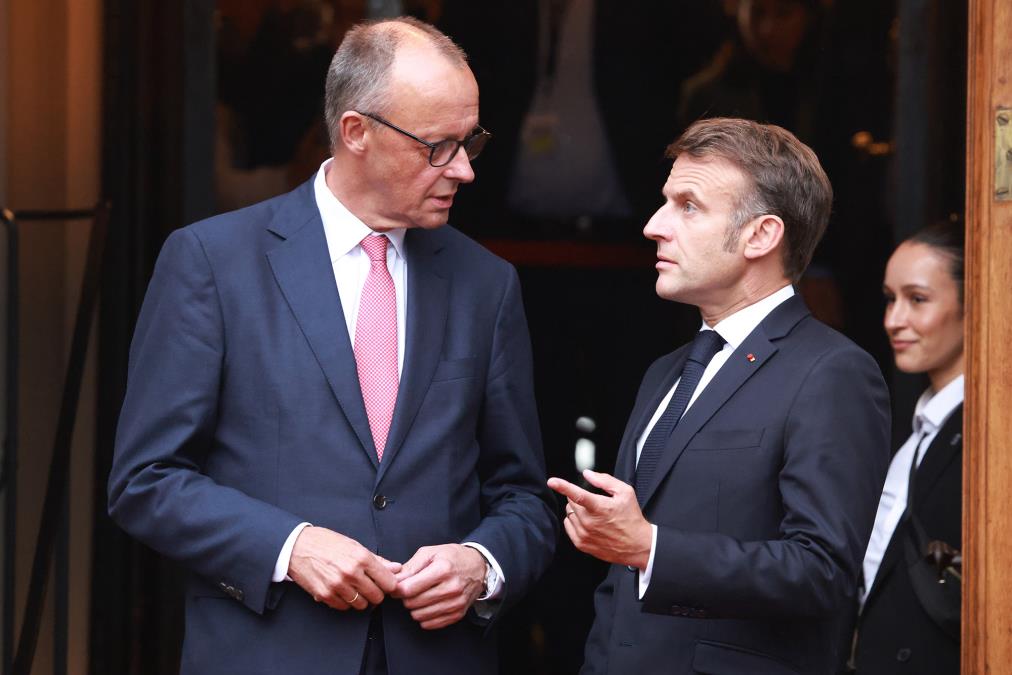 FRANCUSKA I NEMAČKA POZVALE RUSKE AMBASADORE NA RAPORT ZBOG SAJBER NAPADA Kremlj se oglasio o sastanku Koalicije voljnih u Parizu: Žele nastavak rata u Ukrajini