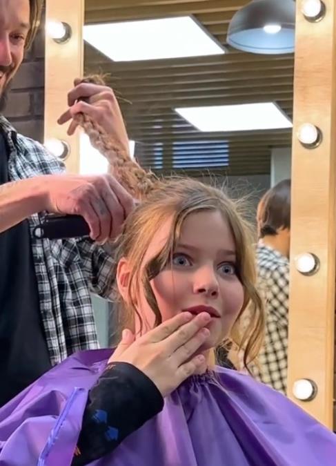 Kada je frizer počeo da šiša dete sa pletenicom, svi su nemo gledali: Usledilo je šokantno saznanje