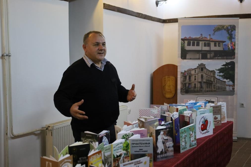 Vlasotince je pesma i zaslužuje da se o njemu peva i piše