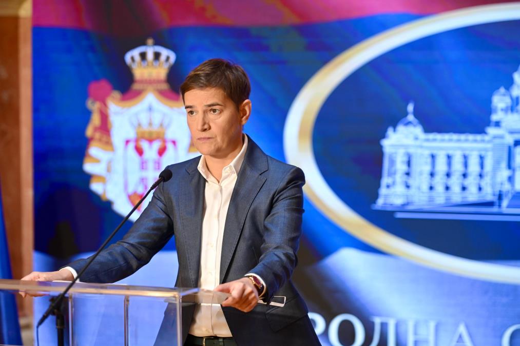 "ZAR BLOKADERI NISU REKLI DA PROTESTI VIŠE NISU STUDENTSKI?" Brnabić: Da se lepo odmore preko leta, pa onda nastavak maltretiranja građana - PREVARANTI