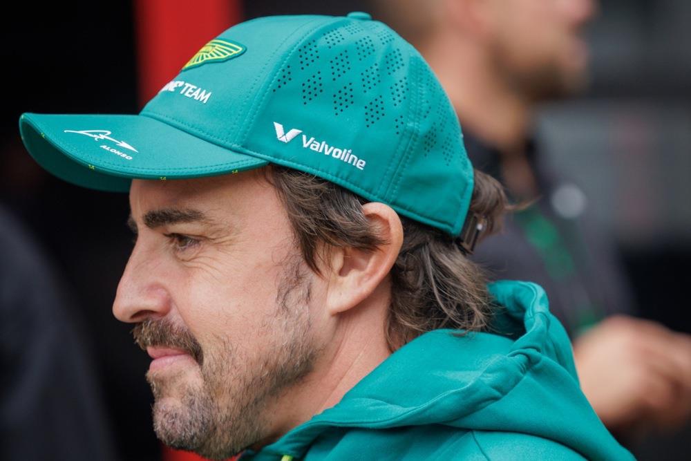 ALONSO ZAPALIO NAVIJAČE: "Konačno ćemo videti pravi potencijal bolida!"