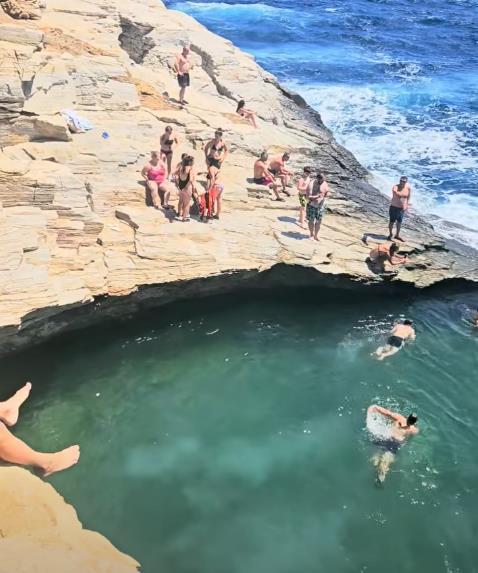 Srbi navalili na divlje plaže u Grčkoj, a zbog ovih 18 grešaka letovanje im se pretvara u pakao: Jedna stvar je najopasnija