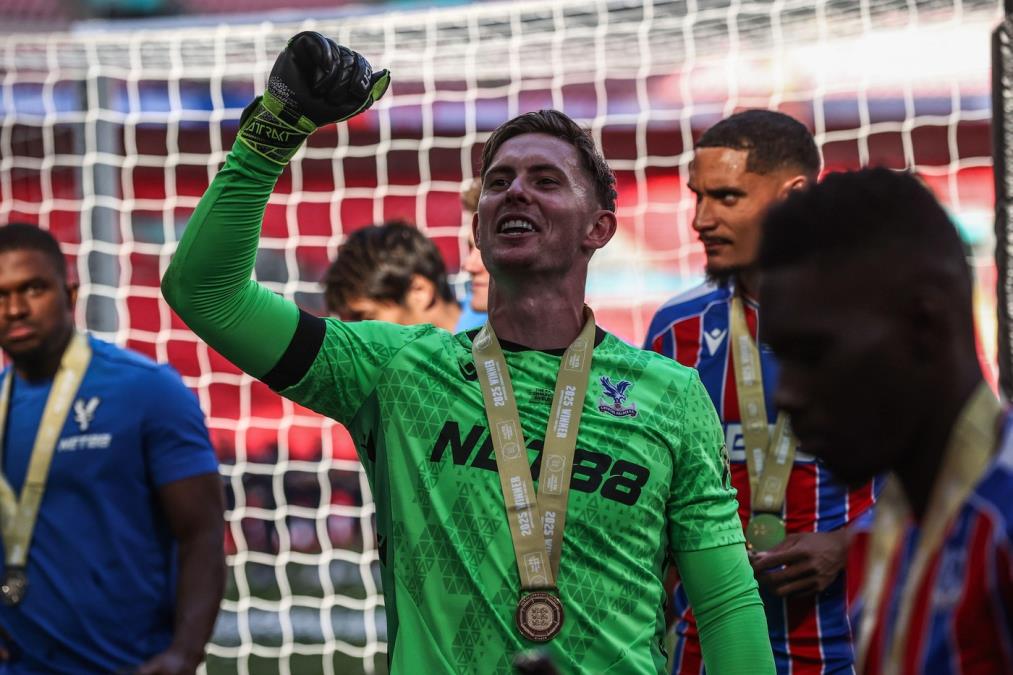 Din-Henderson.jpeg?ts=2025-08-11T12:11:41