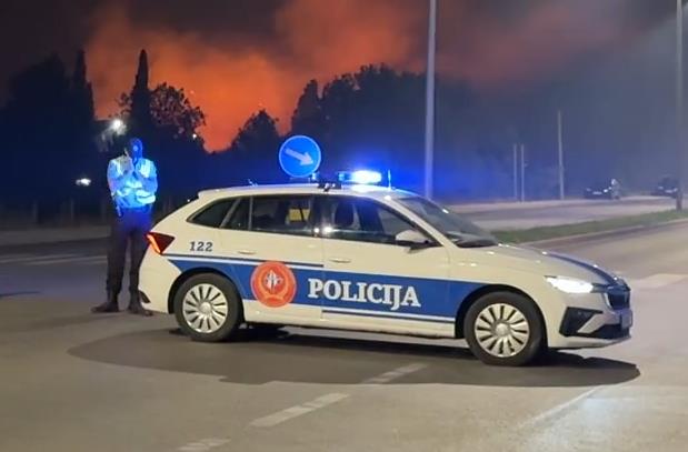 DRAMA U PODGORICI! Gusti crni dim nad prestonicom, eksplodirale plinske boce, vatrogasci sprečeni da gase požar! (FOTO/VIDEO)