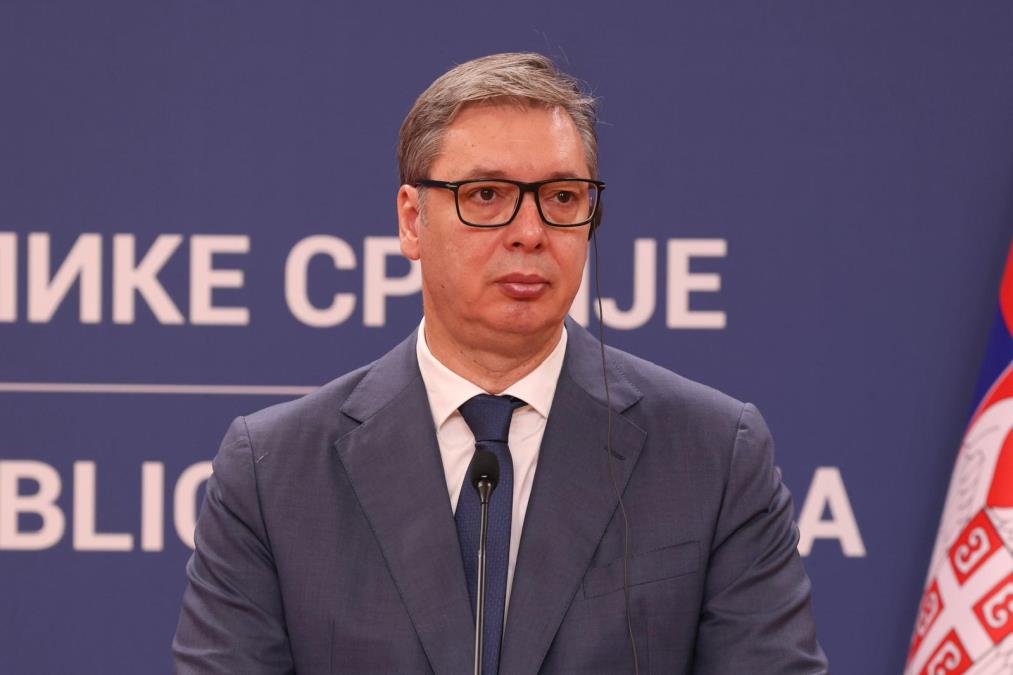 "SVI U REGIONU SE MEŠAJU U UNUTRAŠNJE STVARI SRBIJE" Vučić odgovorio Spajiću: Pozivam ga da dođe u septembru da vidi kako se jedna samostalna vojska gradi