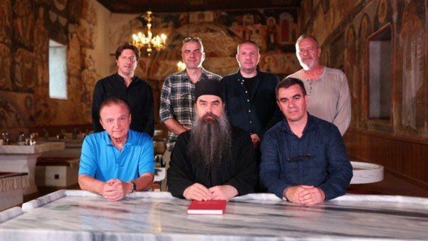 Počelo snimanje filma i serije o Svetom Savi na Svetoj Gori: Scene snimane i u manastiru Hilandar