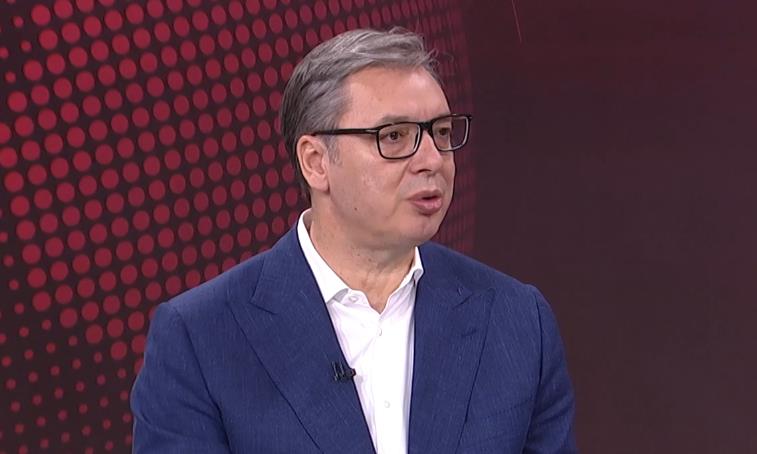 "NAŠA EKONOMIJA RASTE MANJE NEGO ŠTO BI TREBALO" Vučić o protestima u Srbiji: Sve što se priča su trikovi koji su već viđeni u različitim obojenim revolucijama
