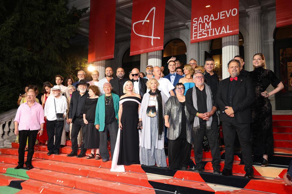 Otvoren 31. Sarajevo film festival: Najveće ovacije dobili Branka Petrić i Rade Šerbedžija, Din se pojavio sa suprugom