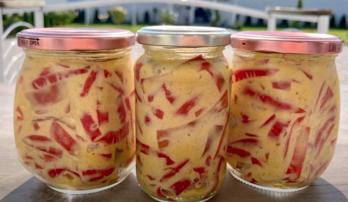 Zimnica bez konzervansa: Recepti za pasterizovani paradajz i paprike u senfu