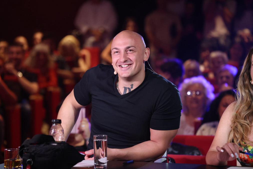 ISPLIVALE STARE FOTOGRAFIJE DESINGERICE: Reper pre vrtoglave popularnosti nije ličio na sebe, danas je zver, a nekada... (FOTO)