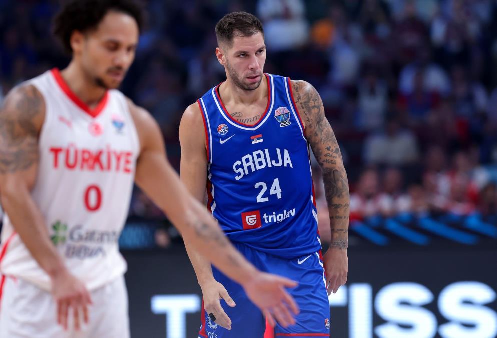 BIVŠI REPREZENTATIVAC SRBIJE STIGAO U SOLUN: Stefan Jović novi košarkaš Arisa