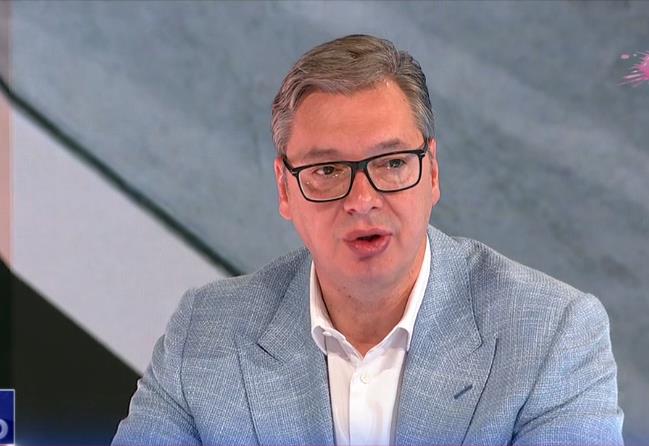 "KAO DA IM JE KURTI NAREDIO" Predsednik Vučić: Dok su ovi tukli policajce, oni su u Beogradu doneli odluku da 19. organizuju demonstracije