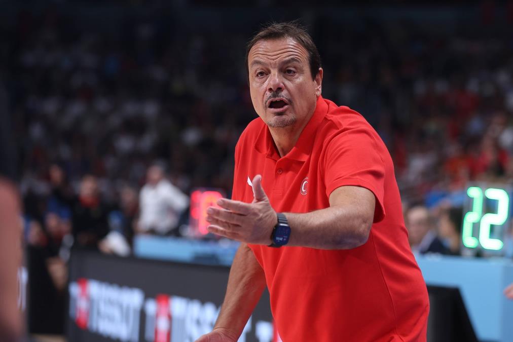 Ergin-Ataman-na-finalu-Eurobasketa-2025.jpeg?ts=2025-09-15T09:21:36