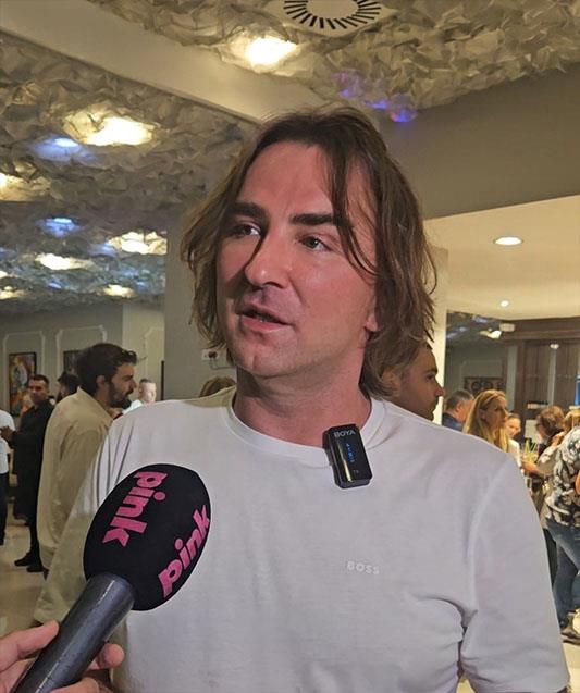 "NE OČEKUJEM BONUS OD ŽELJKA MITROVIĆA ZA NOVU GODINU" Voditelj Pinka bez dlake na jeziku, ispričao detalje koji će napraviti haos u ružičastoj imperiji