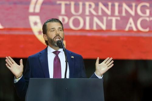 IGOR DODIK: TRAMPOV SIN DOLAZI NA MOJ LIČNI POZIV Organizacioni sekretar SNSD kaže da "sarajevski krugovi pokušavaju da naprave teoriju zavere"