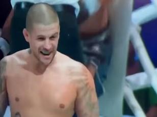 "DA ME ZOVU DA BIJEM INVALIDA U KOLICIMA - PRISTAO BIH" Vaso Bakočević brutalno nokautirao Vuka Moba, pa poslao ŠOK PORUKU: Rekao OVO, pa sočno opsovao!