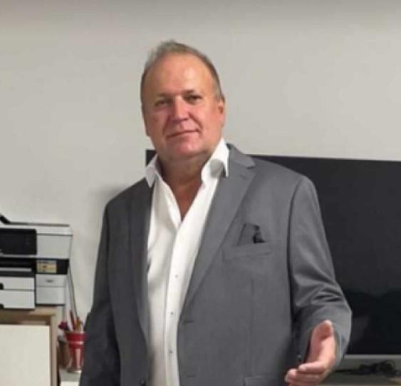 ASMINOV OTAC BRUTALNO UZVRATIO STANIJI! Objavio Pablovu sliku, pa priznao: Čujem da mi prete... Bukti rat (FOTO)