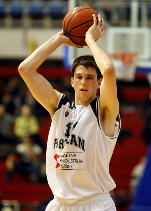 MITROVIC-ALEKSANDAR_05.jpg?ts=2025-10-20T12:13:27