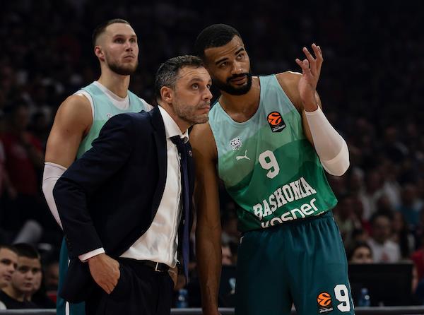 ZVEZDA-BASKONIA_30.jpg?ts=2025-10-23T23:39:32