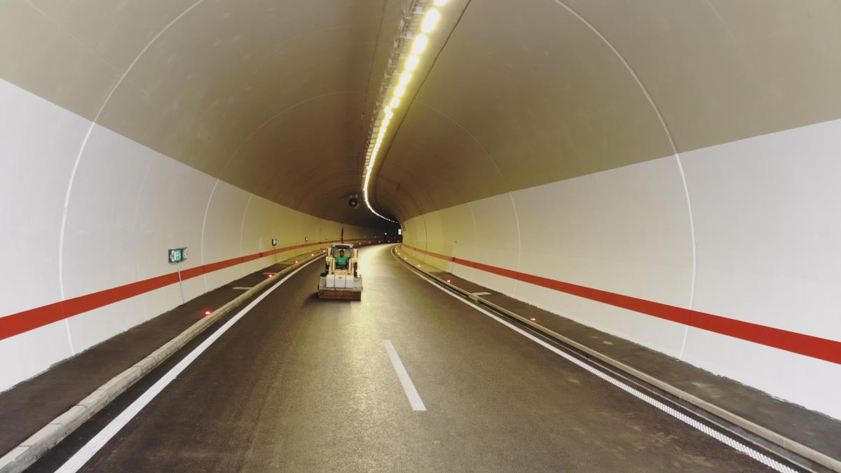 RADOVI NA VAŽNOJ DEONICI: Izmenjen režim saobraćaja u tunelima na auto-putu Miloš Veliki