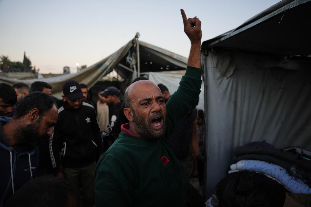 h01-AP-Abdel-Kareem-Hana.jpg?ts=2025-10-29T08:17:12