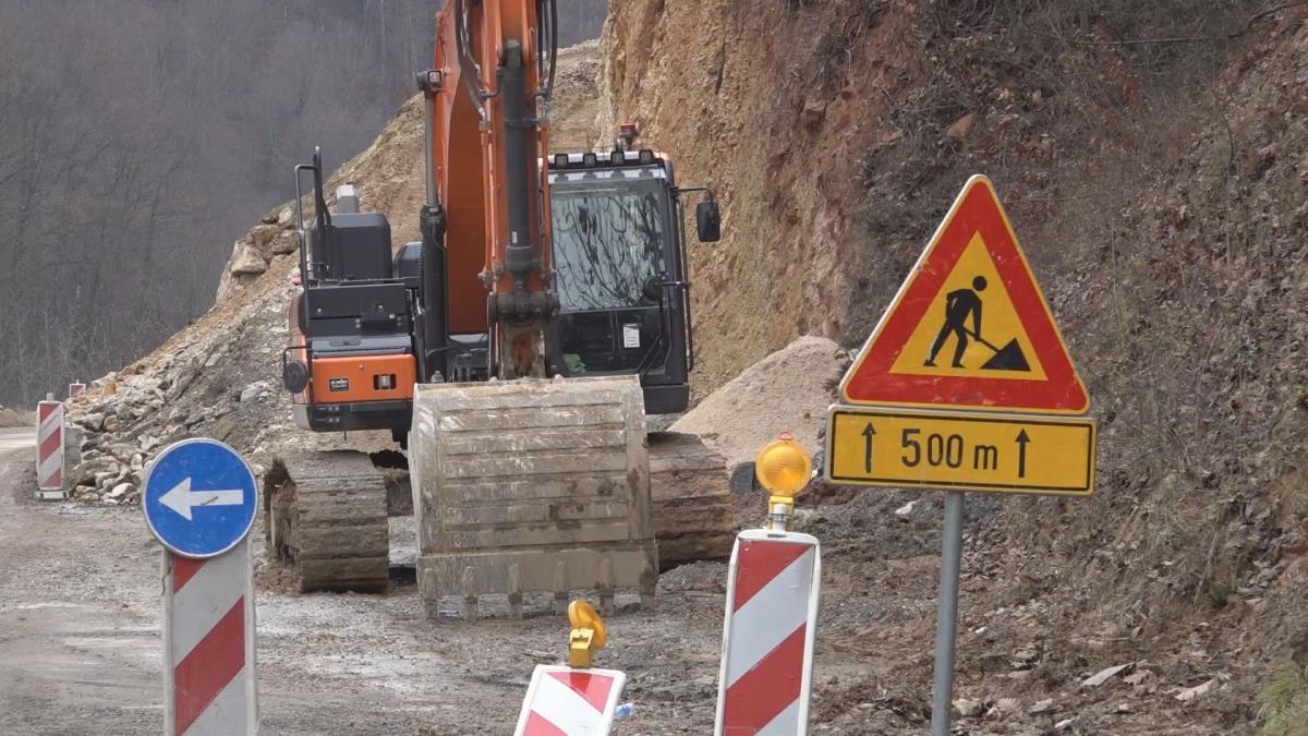 POTPUNA OBUSTAVA SAOBRAĆAJA NA PUTU POŽEGA-IVANJICA: Deonica kod Senjaka zatvara se zbog radova, vozači će biti preusmereni na alternativni pravac
