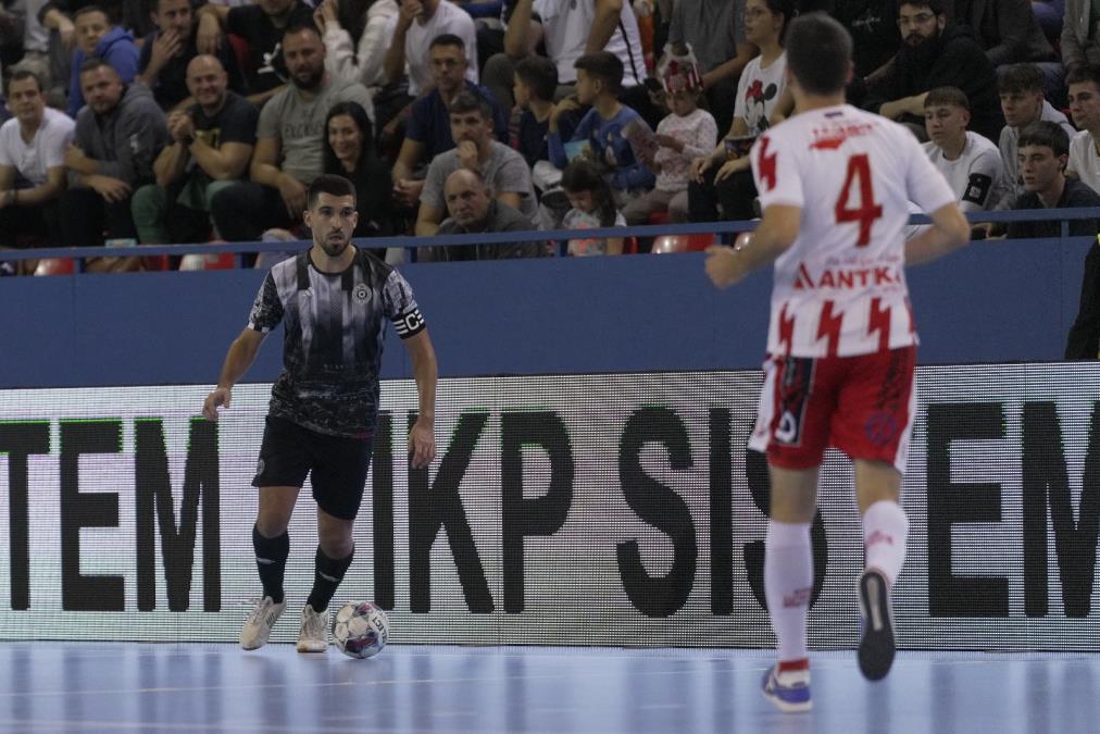 PRIPREME, MEČ PROTIV REPREZENTACIJE SRBIJE, AMBICIJE... Kapiten Partizana govorio o brojnim zanimljivim temama: "Nadam se da će derbi biti praznik futsala!"
