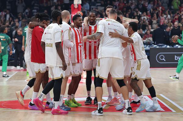 zvezda-panathinaikos-2614589.jpg?ts=2025-11-05T20:54:32