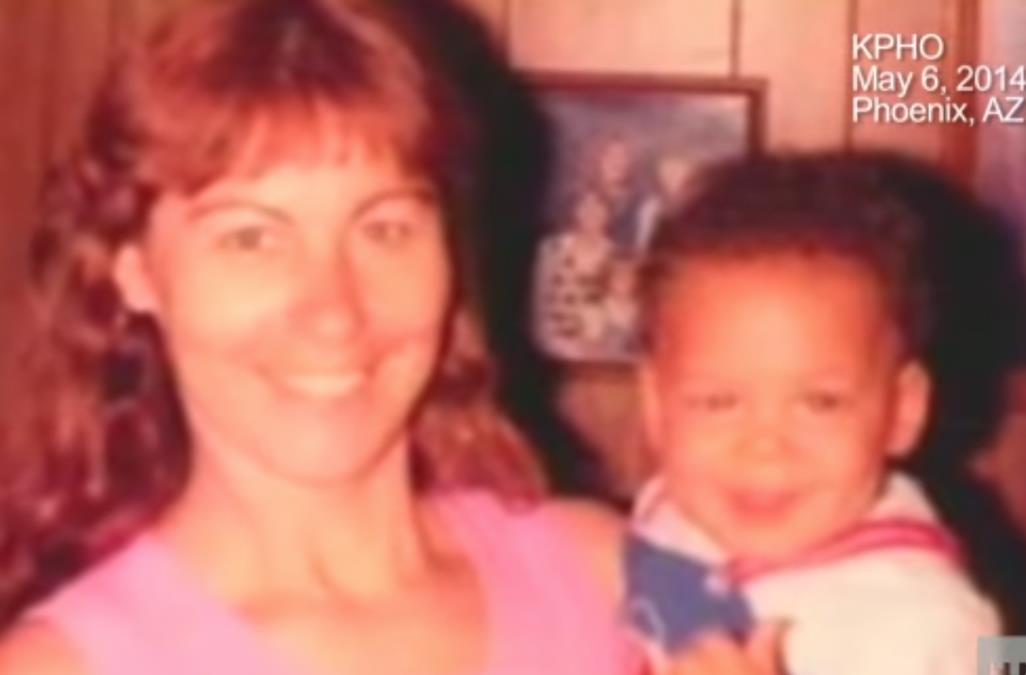 Usvojila je dečaka kog niko nije hteo: 28 godina kasnije suočila se s neprijatnom istinom