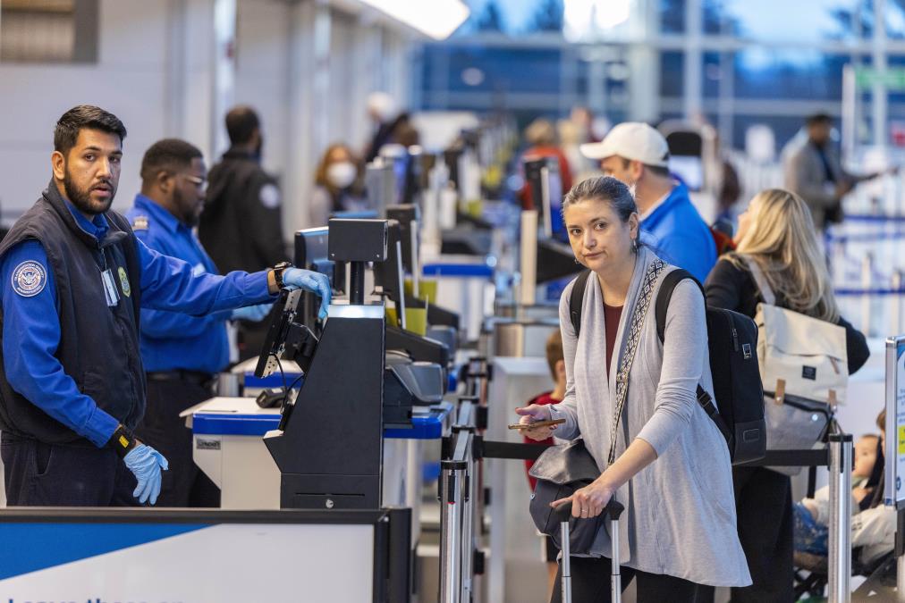 "VRAČARE UBIJAJU PO NARUDŽBINI" Turistkinja (71) izašla u šetnju bez telefona i vode, a onda NESTALA, strahuju da je OTETA i RASKOMADANA u svrhe RITUALA! (FOTO)