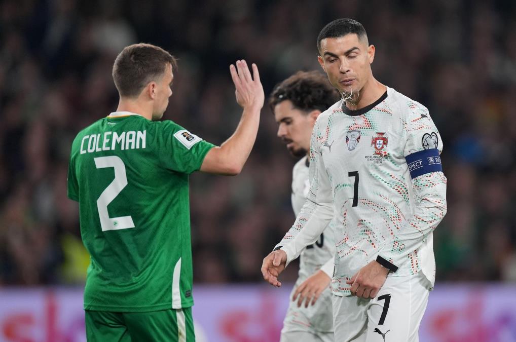 Kristijano-Ronaldo-na-mecu-Irska-Portugal.jpeg?ts=2025-11-14T07:57:54