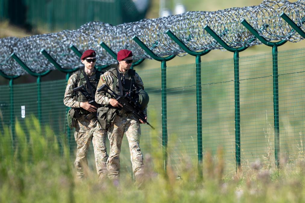 shutterstock_2338669613.jpg?ts=2025-11-19T21:32:51