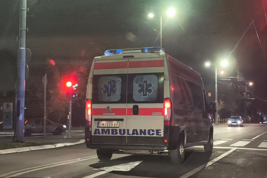 BEOGRAĐANI CELE NOĆI ZVALI HITNU POMOĆ: Ekipe intervenisale 116 puta, nekoliko osoba završilo na VMA