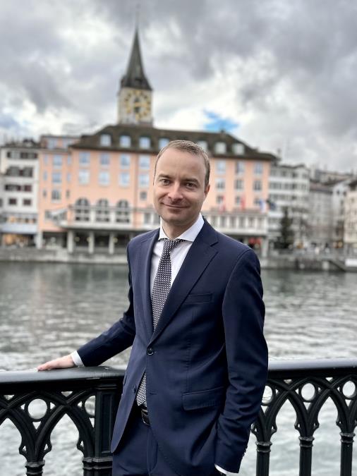 1.-Nicolas-Ramseier-photo.jpg?ts=2025-11-24T12:24:10