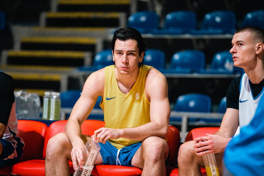 ASIM ĐULOVIĆ: Želeo sam u SAD - Batler novo poglavlje u kari