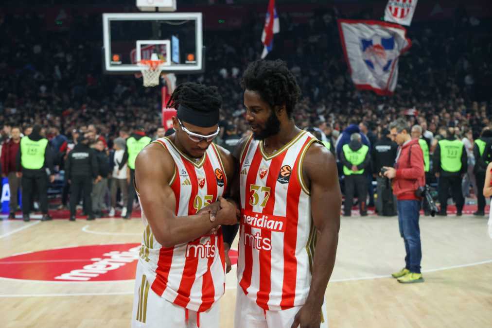 Crvena-zvezda-Olimpijakos-Evroliga-6-.jpeg?ts=2025-11-26T21:32:11