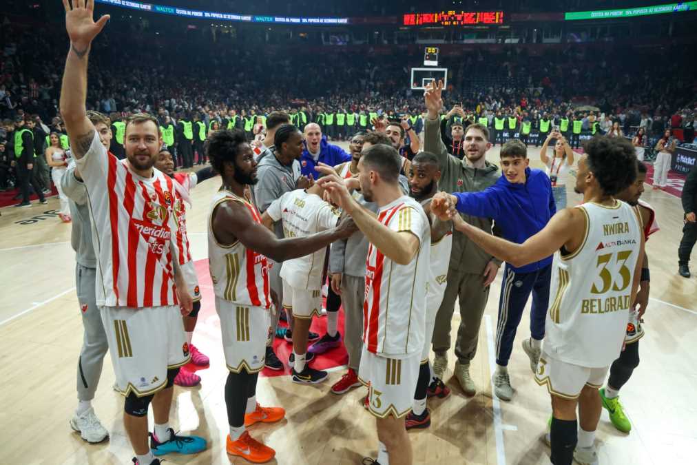 Crvena-zvezda-Olimpijakos-Evroliga-2-.jpeg?ts=2025-11-26T21:32:17