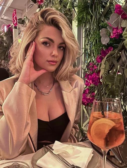 Stefani-Piper-.jpeg?ts=2025-11-27T14:39:18